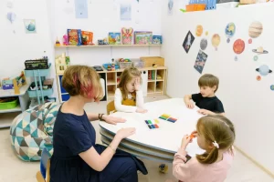 Supporting Working Families with Flexible Daycare Hours